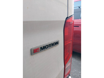 Furgoneta de pasajeros VOLKSWAGEN Crafter 35