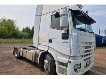 Cabeza tractora IVECO Stralis 440