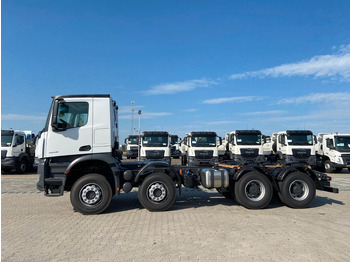Camión chasis nuevo Mercedes-Benz AROCS 4248 8x4: foto 5