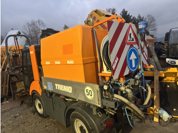 Leasing de MULTICAR Hako Tremo 4x4 wywrotka Polewaczka zamiatarka pług posypywarka snow schnee MULTICAR Hako Tremo 4x4 wywrotka Polewaczka zamiatarka pług posypywarka snow schnee: foto 3