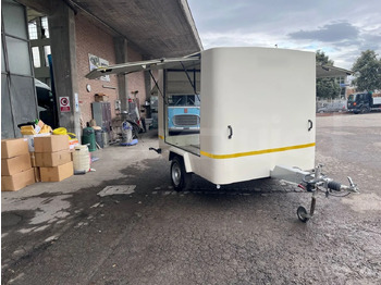 Remolque caja cerrada