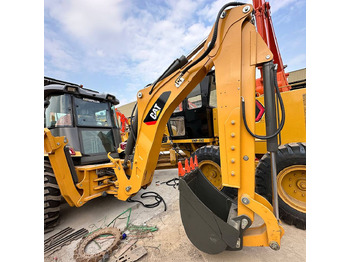 Leasing de CATERPILLAR 420F CATERPILLAR 420F: foto 1