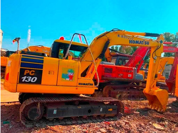 Excavadora de cadenas Komatsu PC 130: foto 2