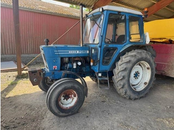 Tractor FORD