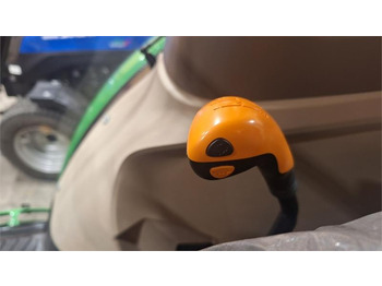 Tractor John Deere 5075E: foto 5