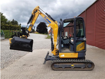 Miniexcavadora XCMG XE27E
