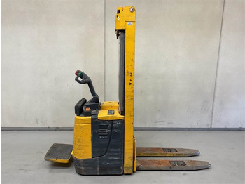 Apilador JUNGHEINRICH