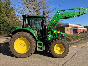 Tractor JOHN DEERE 6110M