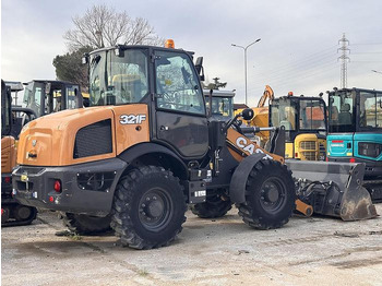 Leasing de Case 321F Case 321F: foto 5