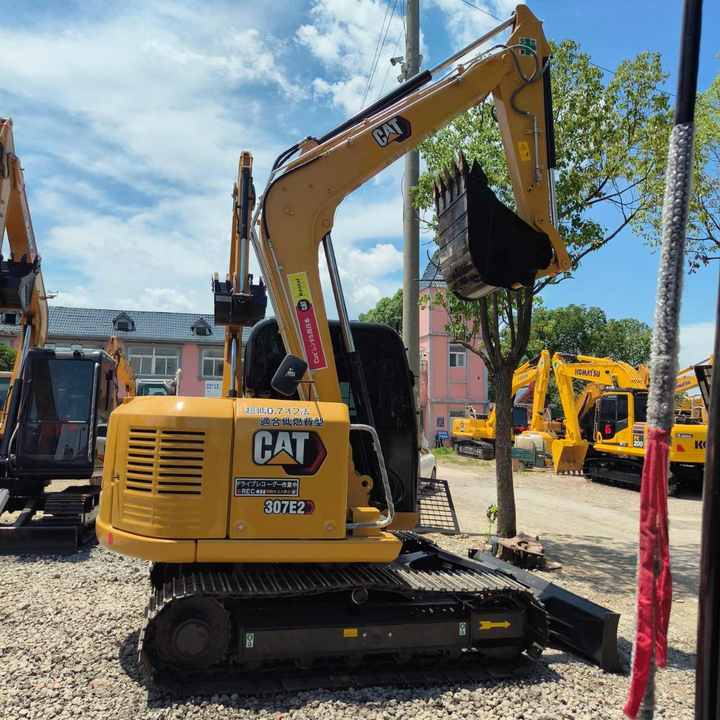 Excavadora de cadenas CATERPILLAR 307E2: foto 2