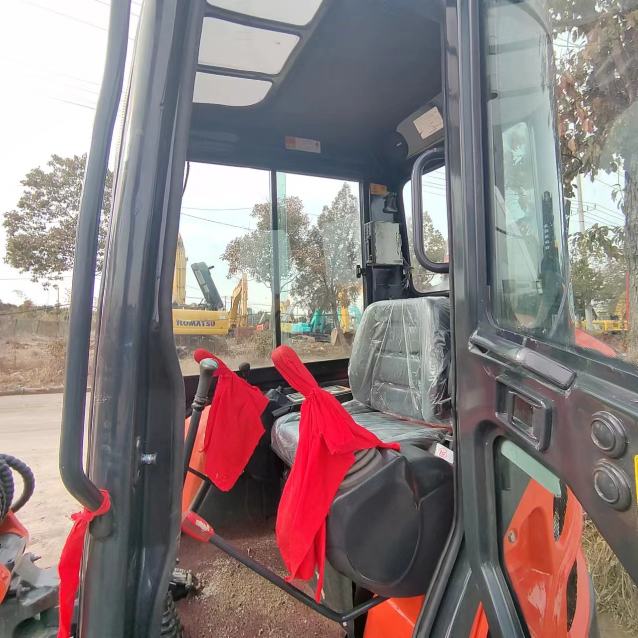 Miniexcavadora KUBOTA 30: foto 5