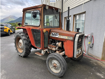 Tractor MASSEY FERGUSON 1000 series