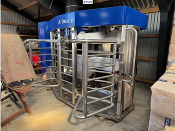 Máquina de ordeño DELAVAL