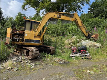 Excavadora CATERPILLAR E70B