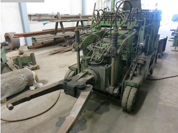 Máquina para metal