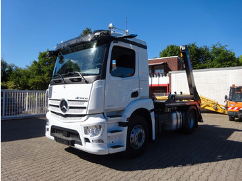 Camión volquete MERCEDES-BENZ Actros 1840