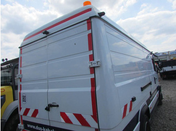 Camión caja cerrada Mercedes-Benz 813 D Vario Kastenwagen: foto 3