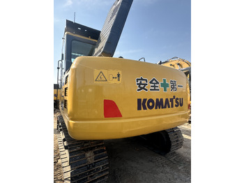 Excavadora de cadenas KOMATSU PC110-7: foto 5