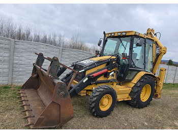 Retroexcavadora CATERPILLAR