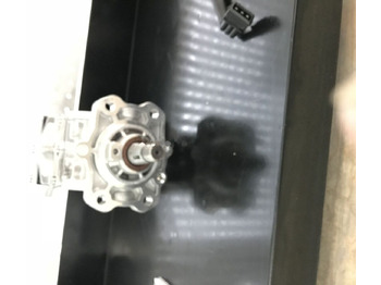 Bomba de combustible para Camión nuevo Bosch 2018 51111037611   MAN: foto 3