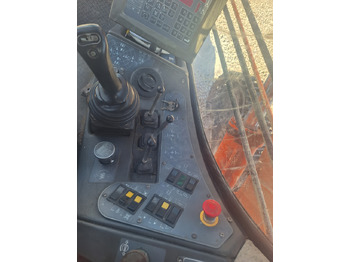 Perforadora TAMROCK Pantera 1100: foto 2 Perforadora TAMROCK Pantera 1100: foto 2