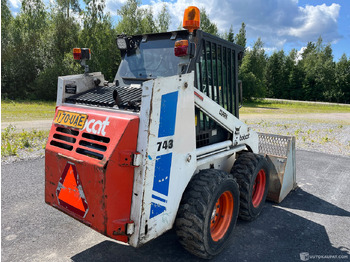 Maquinaria de construcción Bobcat 743 isolla kauhalla, Diesel, Virrat: foto 4