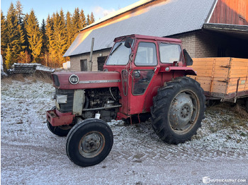 Tractor MASSEY FERGUSON 1000 series