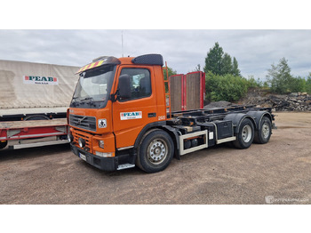 Camión VOLVO FM12