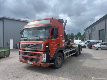Camión VOLVO FM12