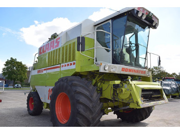 Cosechadora de granos CLAAS Dominator