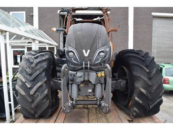 Tractor VALTRA T234
