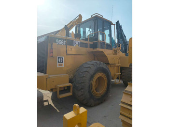 Cargadora de ruedas CATERPILLAR 966F: foto 2