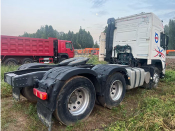 Cabeza tractora Volvo FM440: foto 5