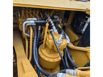 Excavadora de cadenas Caterpillar 330D2L: foto 3
