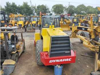 Compactador Dynapac CA251D: foto 3