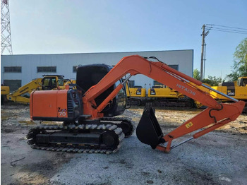 Excavadora de cadenas Hitachi ZX70: foto 5