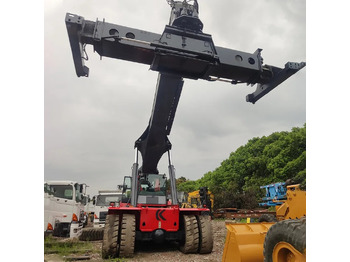 Reach stacker KALMAR: foto 3