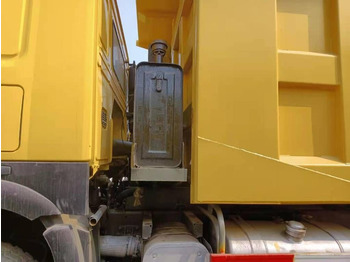 Camión volquete Sinotruk Howo: foto 5