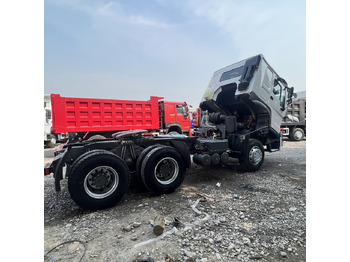 Cabeza tractora SINOTRUK HOWO