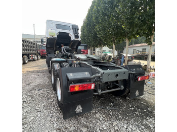Cabeza tractora SINOTRUK HOWO