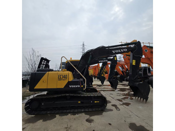 Excavadora de cadenas VOLVO EC140DL