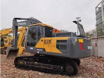 Excavadora de cadenas Volvo EC210: foto 2