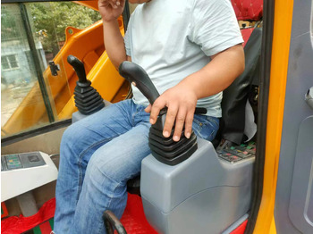 Autogrúa XCMG QY70K: foto 5