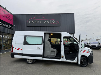Furgoneta combi RENAULT Master 2.3