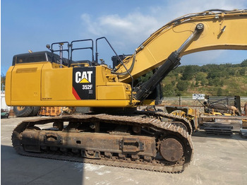 Excavadora de cadenas CATERPILLAR 352F XE: foto 2