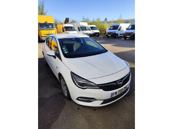 Coche OPEL