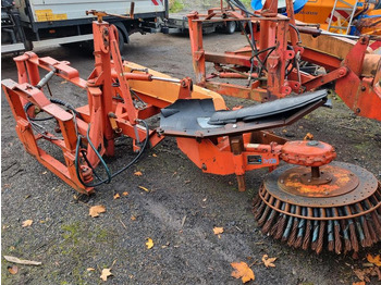 Barredora cucharón UNIMOG