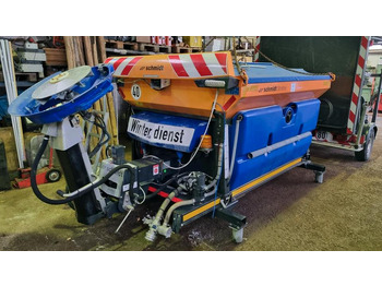 Esparcidor de sal UNIMOG