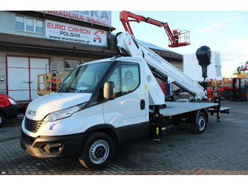 Camión con plataforma elevadora OIL&STEEL