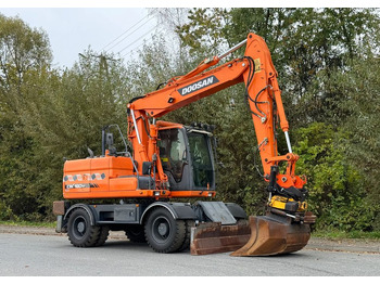 Leasing de  Doosan * DOOSAN DX160W *ROTOTILT* GPS 2D Leica * Sprowadzona * Stan Perfekcyjny * Koparka Kołowa * Doosan * DOOSAN DX160W *ROTOTILT* GPS 2D Leica * Sprowadzona * Stan Perfekcyjny * Koparka Kołowa *: foto 2
